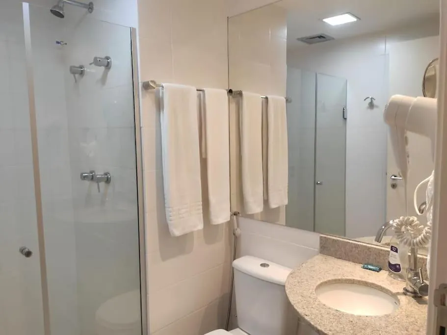 Flat Hotel Fusion Estacionamento E Varandao F13 Brasilia